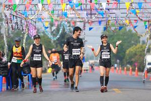 BIB: 443, 40430, 4512
                            <button type="button" onclick="openModal(9919604)" class="btn btn-primary btn-sm float-right btn-popup" data-toggle="modal" data-target=".modal-high-quality">
                        <i class="fas fa-shopping-cart"></i> Add to Cart
                    </button>
                                            <button type="button" onclick="isThisMe(9919604, true)" class="btn btn-success btn-sm float-right btn-popup btn-isme hidden" data-toggle="tooltip" data-placement="bottom" title="นี่คือรูปของคุณใช่ไหม คลิกที่นี่เพื่อเอาเข้าอัลบั้ม">
                        <i class="fas fa-plus"></i> Add to album
                    </button>
                    <button type="button" onclick="isThisMe(9919604, false)" class="btn btn-warning btn-sm float-right btn-popup btn-isnotme hidden">
                        <i class="fas fa-ban"></i> Remove from album
                    </button>